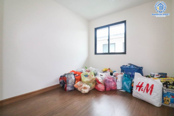 *****ทาวน์เฮ้าส์มือสองย่านนนทบุรี ม.เนเชอร่า เทรนด์ รัตนาธิเบศร์-ราชพฤกษ์ #หลังมุม เนื้อที่กว้างขวางมากถึงเกือบ 29 ตร.ว. ฟังก์ชัน 3 ห้องนอน 2 ห้องน้ำ 2 ที่จอดรถ บนทำเลแห่งการเดินทาง เพียง 10 นาทีก็ถึงรถไฟฟ้าสายสีม่วง "สถานีบางพลู" ใกล้เซ็นทรัลเวสต์เกต และทางด่วน "ศรีรัช" จองเลย!